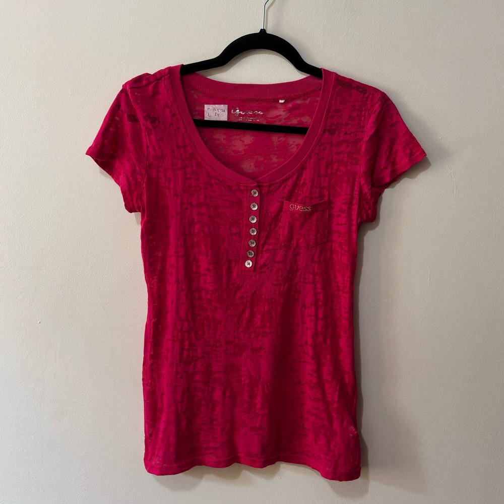 🌸Guess Women's Vibrant Red Buttoned Tee